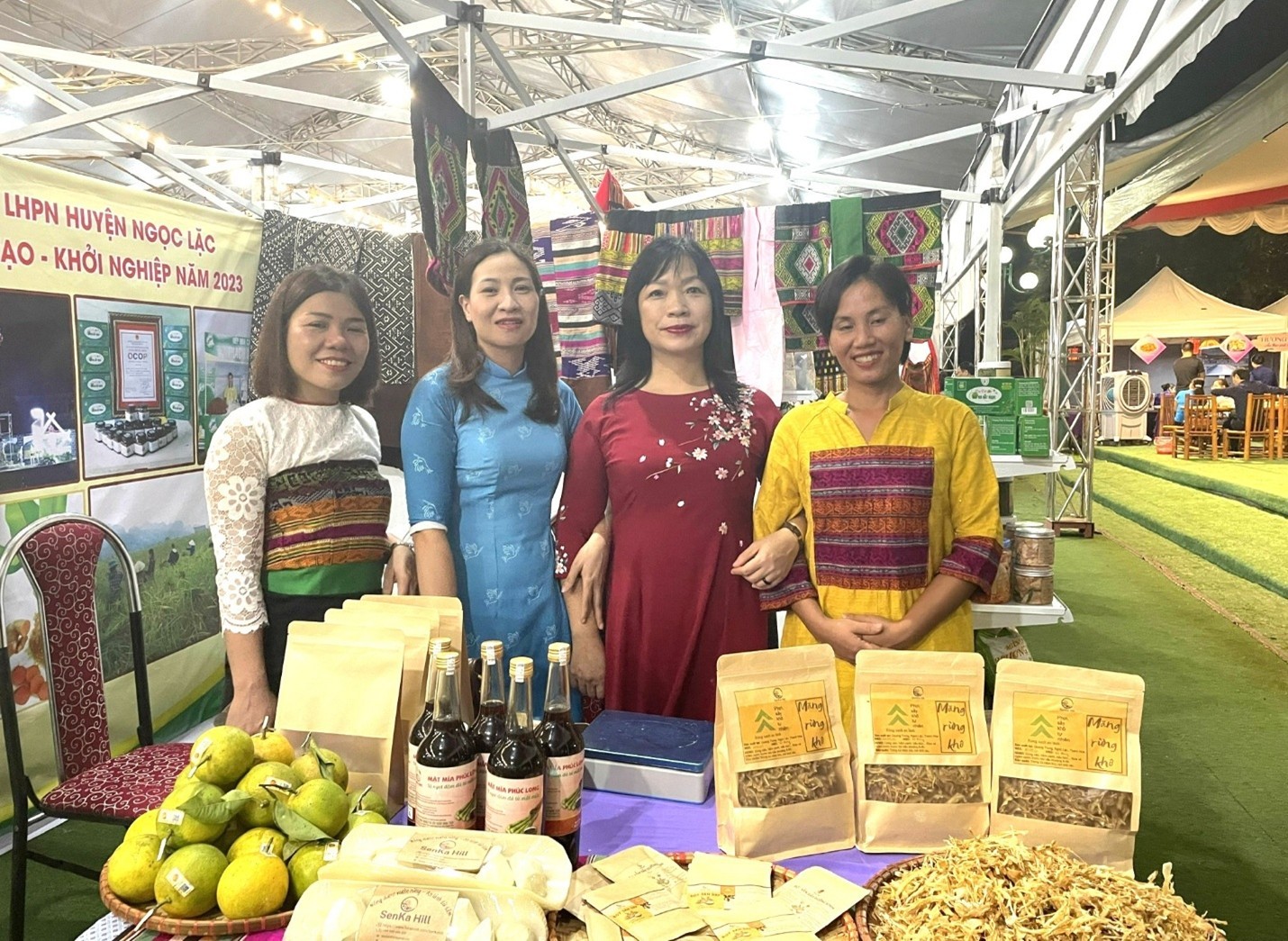 giao-luu-ket-noi2-1750215296.jpg