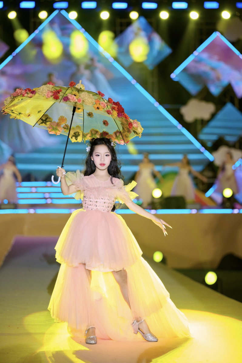 pham-anh-thu-3-1781274895.png