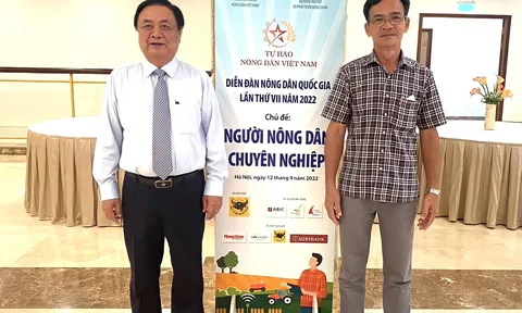 Nghệ nhân Phạm Ngọc Danh tham dự Diễn đàn Nông dân Quốc gia