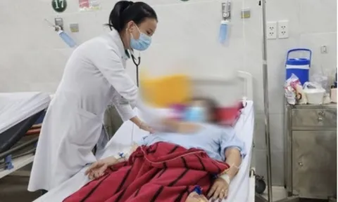 Mua sản phẩm giảm cân bị làm giả, một phụ nữ nhập viện